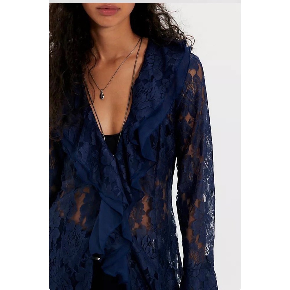 Free People Heirloom Maxi Top Navy Blue lace New NWT - Picture 4 of 7